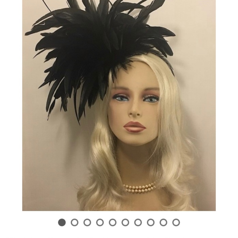 Fascinator with Feathers